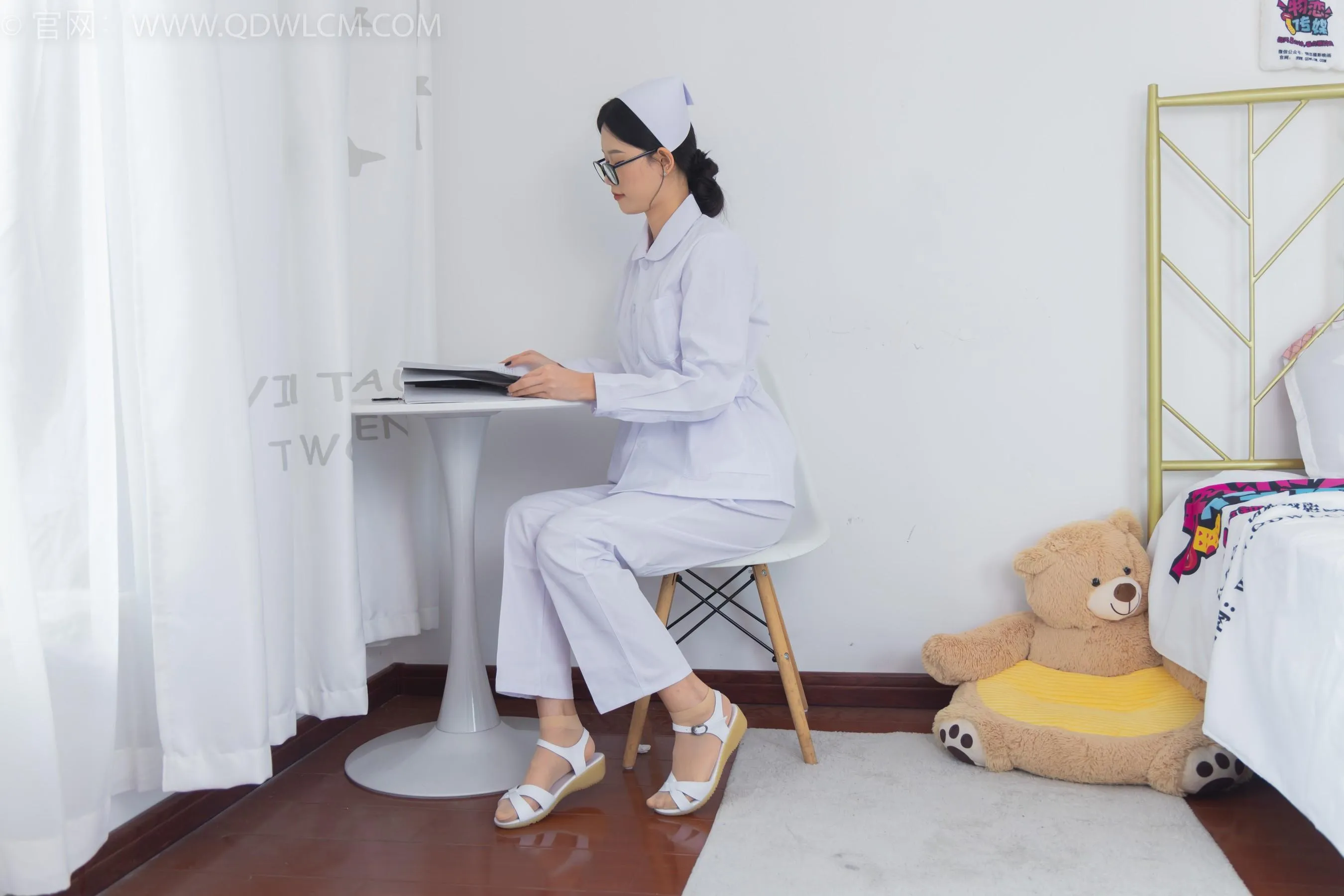 物恋传媒 NO.1548 小猪-白衣天使 [181P]插图